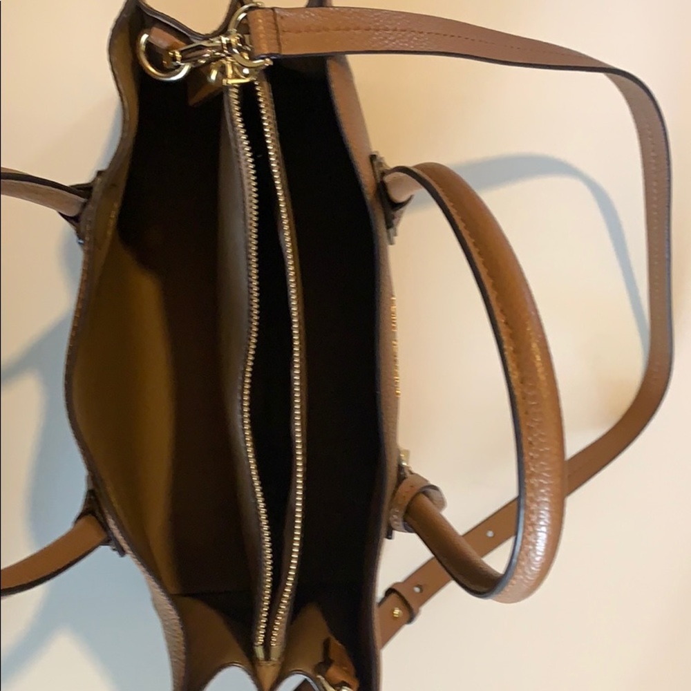 Michael Kors handbag - Picture 5 of 7